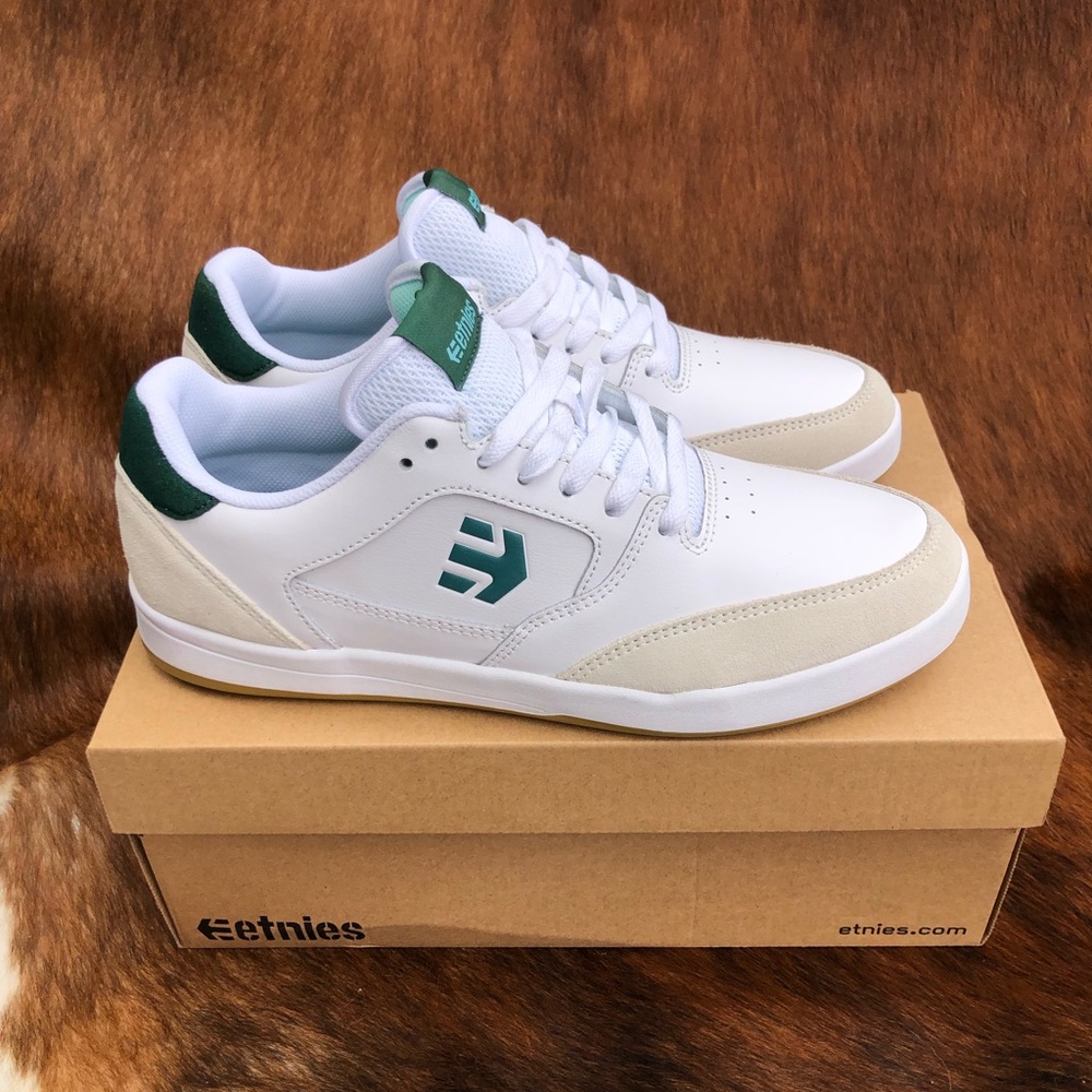 VEER Etnies skate shoes (NEW)